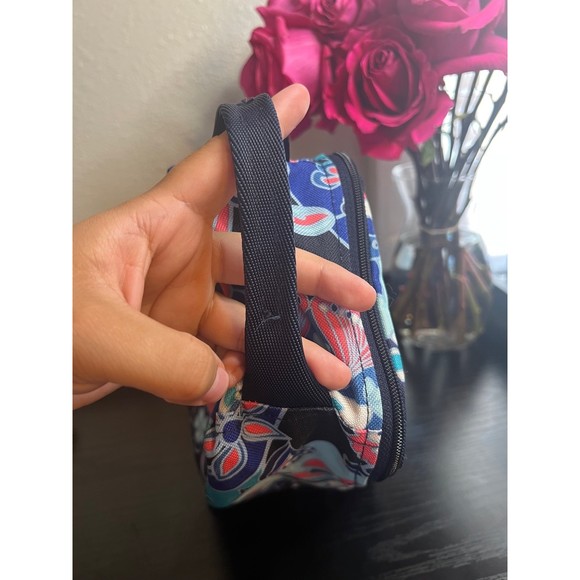 Vera Bradley Blue Lotus Floral Insulated Lunch Bag - Picture 7 of 11